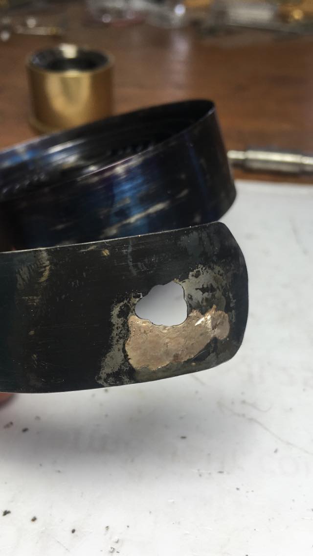 Ressort de barillet pour réveil avec oeilleton, hauteur 3,95mm, 17mm